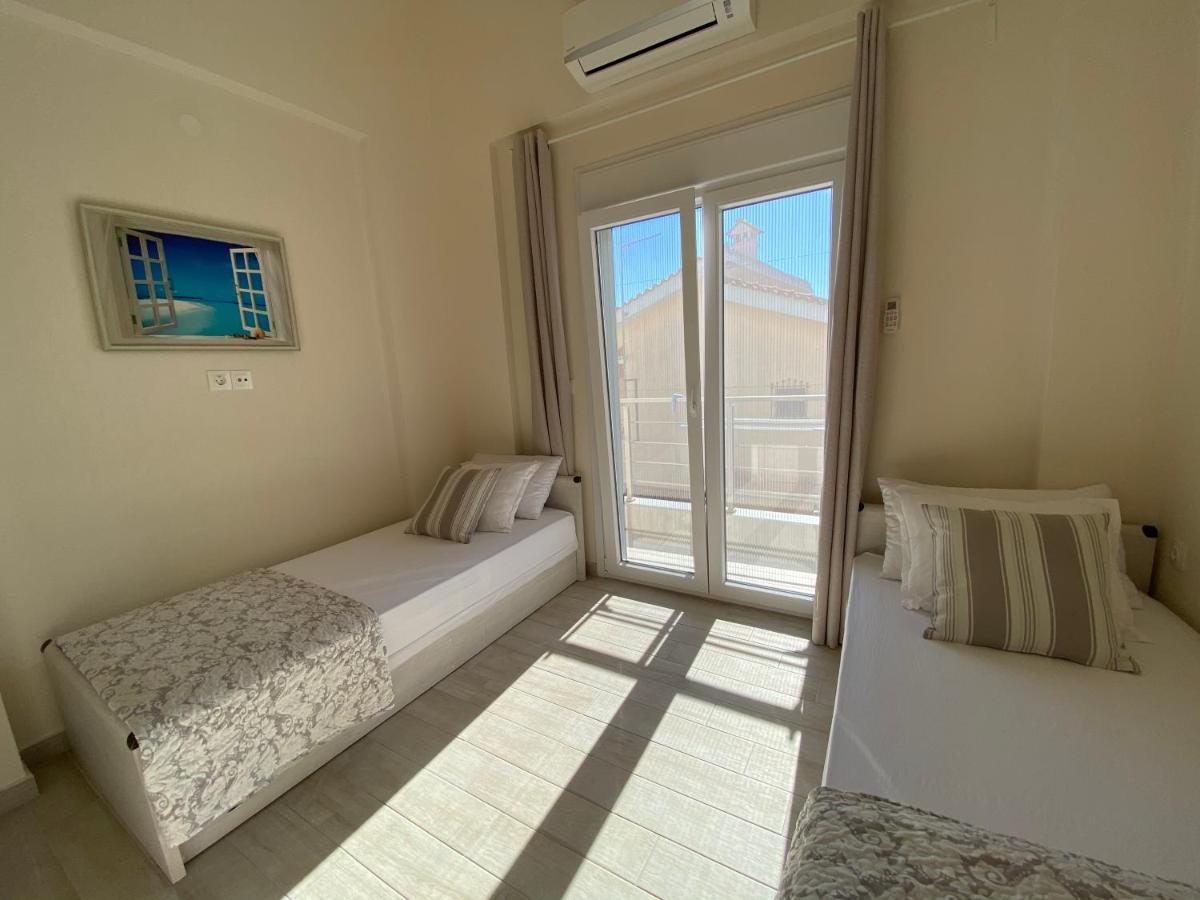 Villa Emerald Luxury Living Nikiti  Buitenkant foto