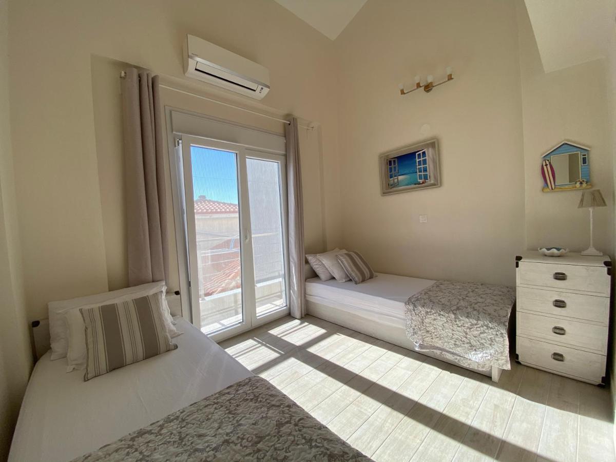 Villa Emerald Luxury Living Nikiti  Buitenkant foto