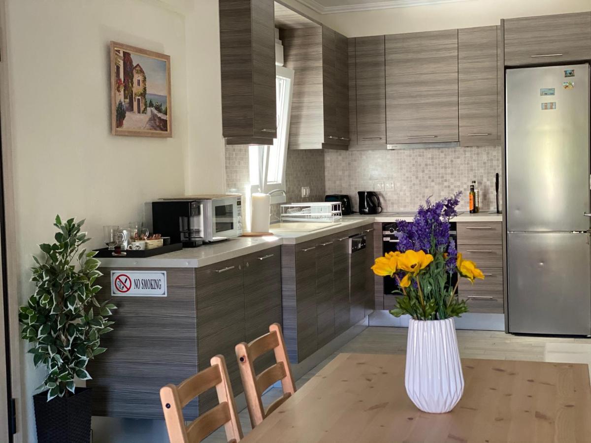 Villa Emerald Luxury Living Nikiti  Buitenkant foto