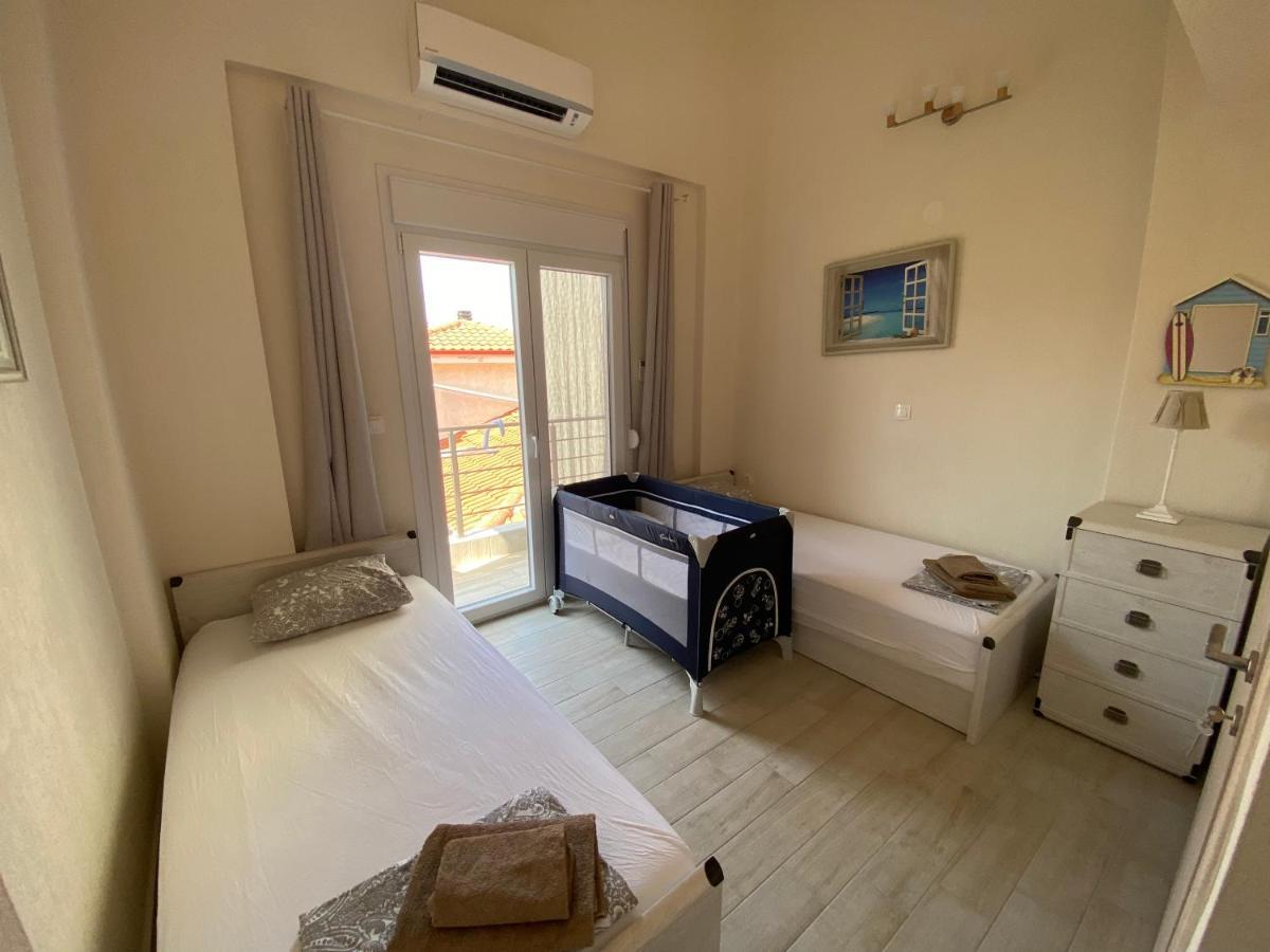 Villa Emerald Luxury Living Nikiti  Buitenkant foto