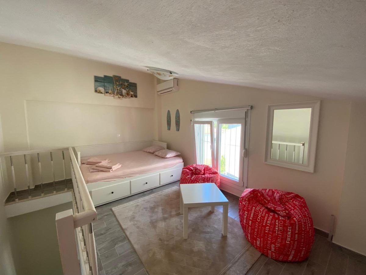 Villa Emerald Luxury Living Nikiti  Buitenkant foto