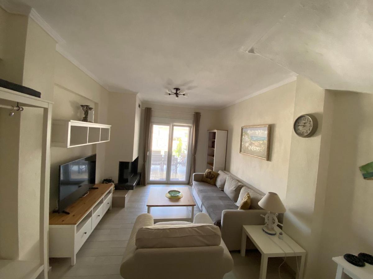 Villa Emerald Luxury Living Nikiti  Buitenkant foto